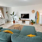 Tarabilla With Private Pool & Ocean Views Vila