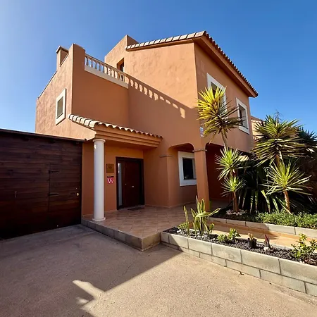וילה Tarabilla With Private Pool & Ocean Views *