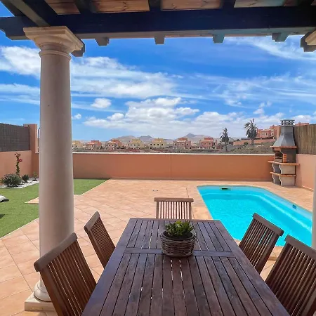 Βίλα Tarabilla With Private Pool & Ocean Views *