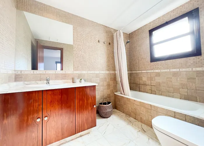 Tarabilla With Private Pool & Ocean Views Villa