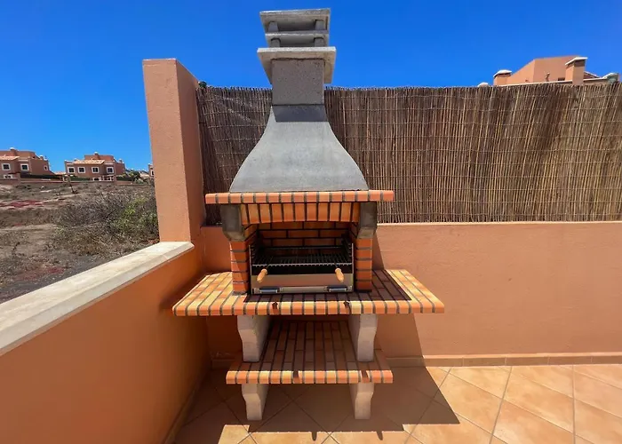 Tarabilla With Private Pool & Ocean Views * Corralejo